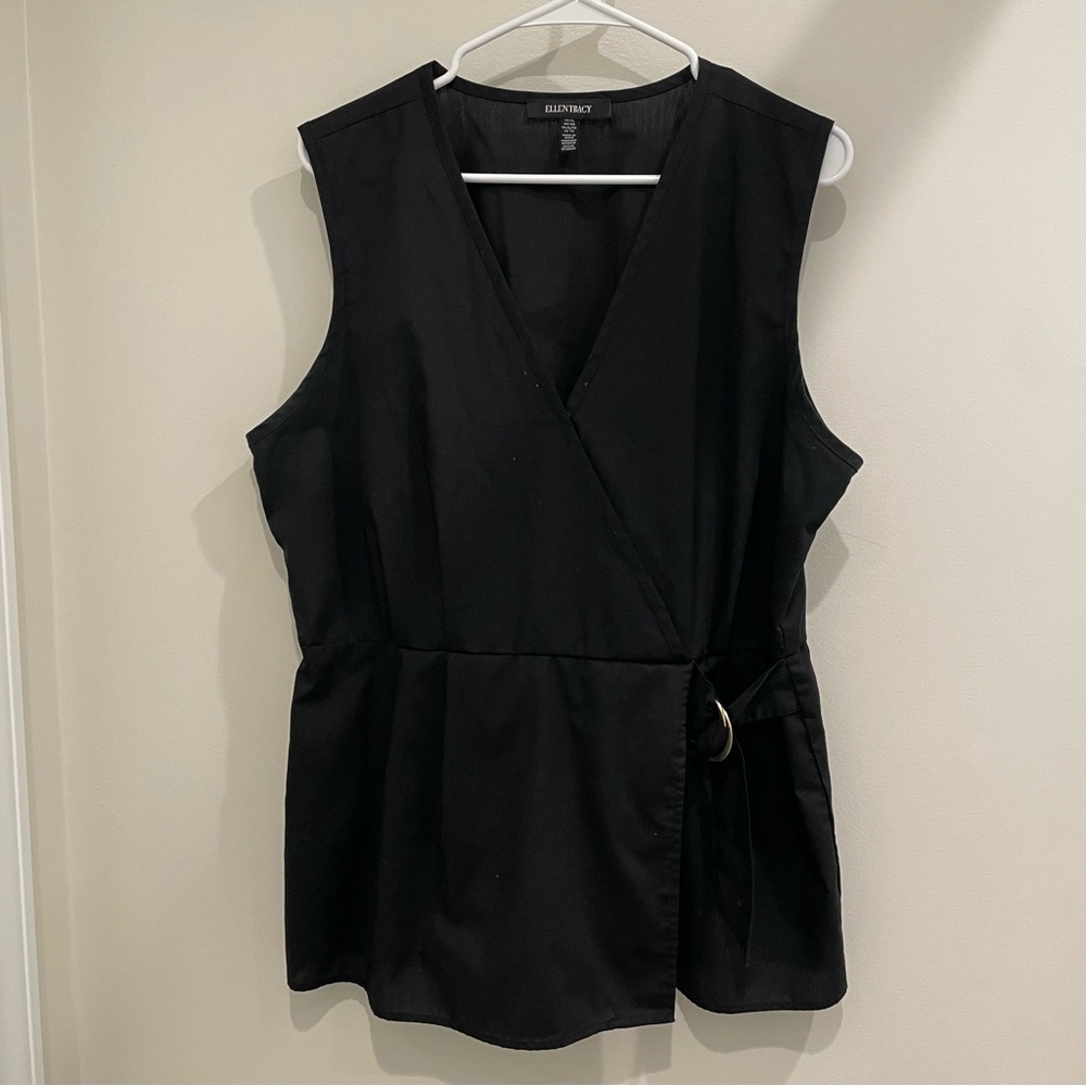 Ellen Tracy Black Sleeveless Wrap Blouse with D-Ring Tie